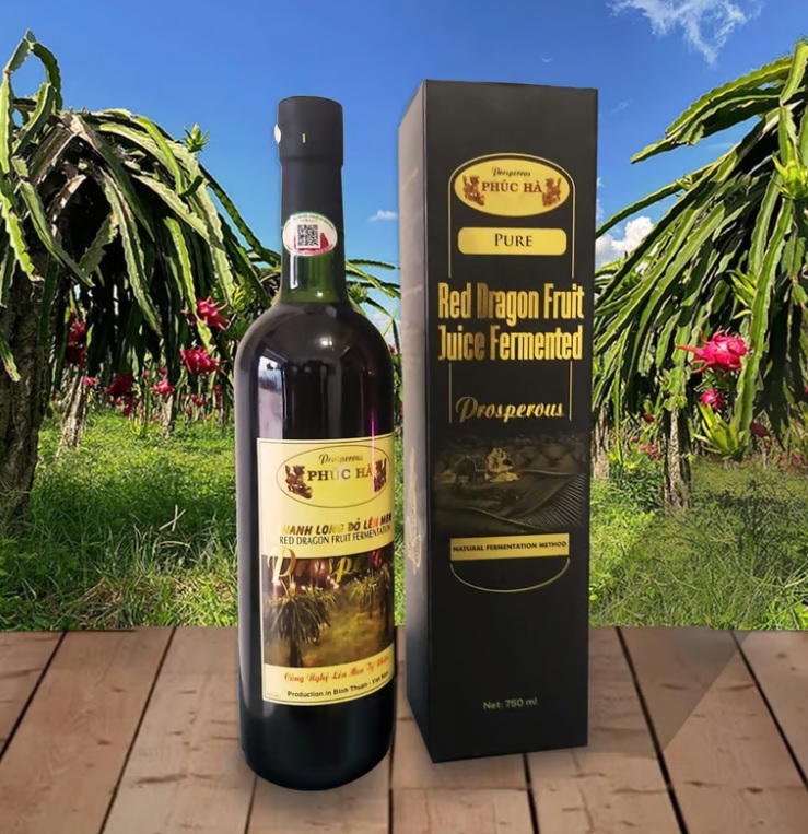 Nước cốt Thanh long đỏ len men chai 750ml Phúc Hà